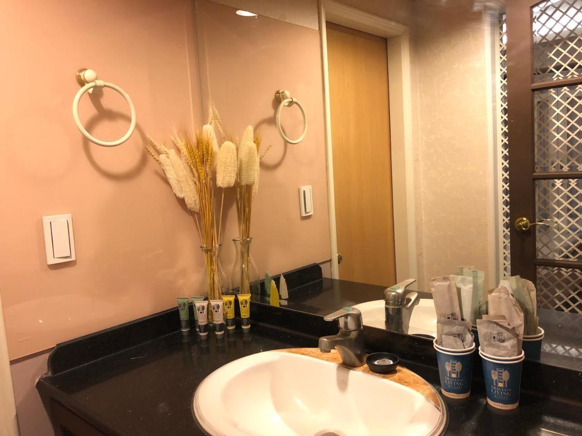 台東燦陽 Apartment Каосюн Екстериор снимка