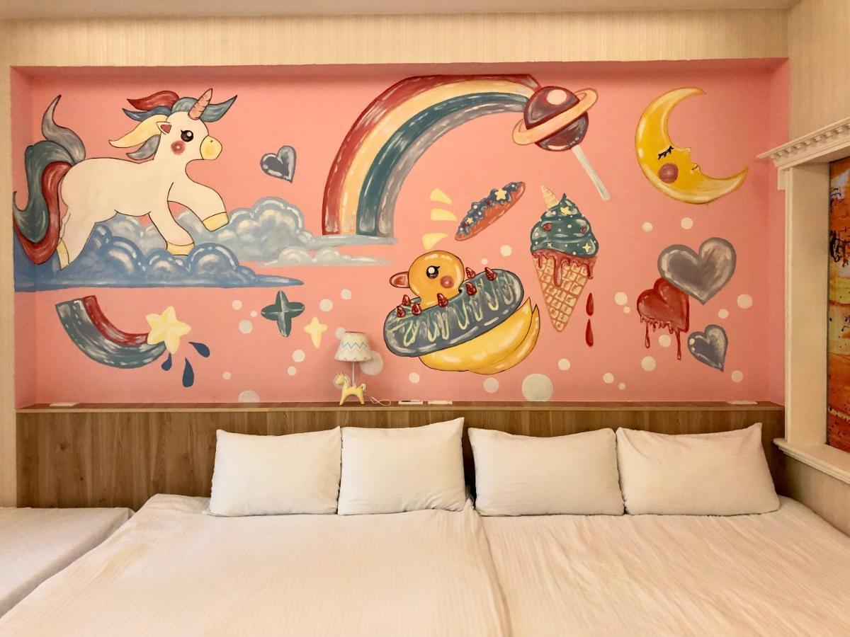 台東燦陽 Apartment Каосюн Екстериор снимка